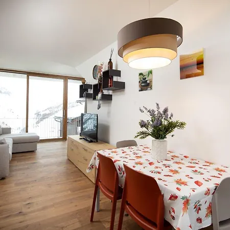 Casa Noemi Apartment Livigno Exterior photo